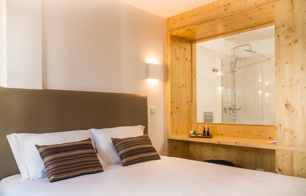 Ribeiredge Guest House Porto Bagian luar foto